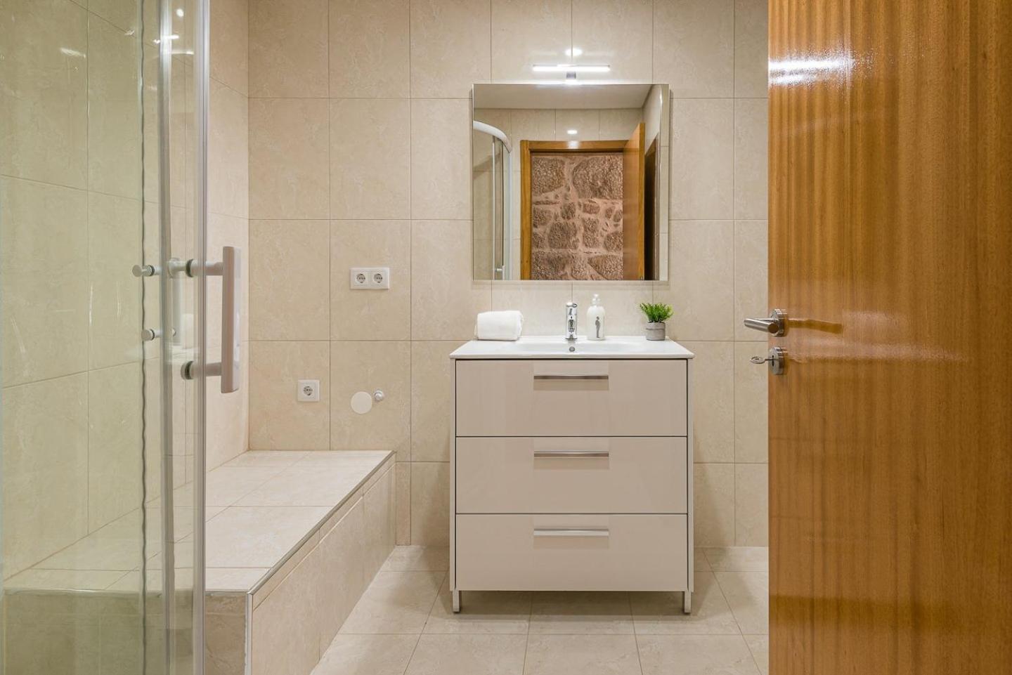 Guestready - Miragaia Stone Studios & Apartments 波尔图 外观 照片