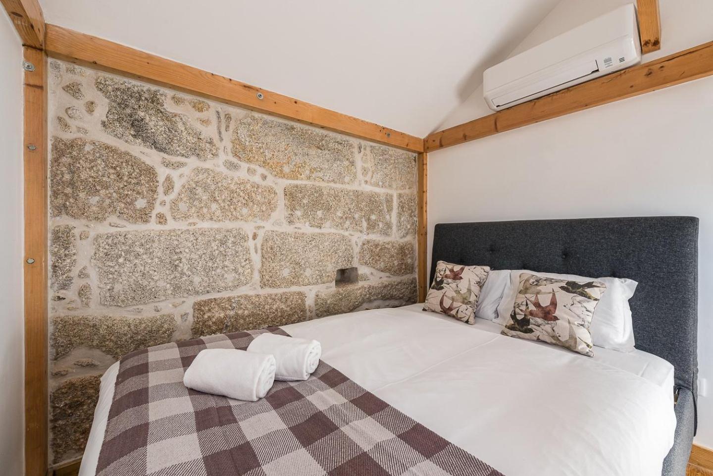 Guestready - Miragaia Stone Studios & Apartments 波尔图 外观 照片